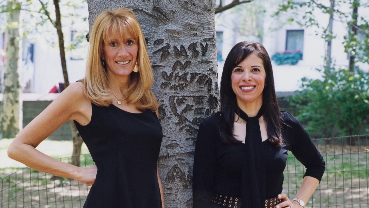 Revisiting The Rules: How Does the Iconic 1995 Courtship Guide Hold Up in the Dating-App Era?